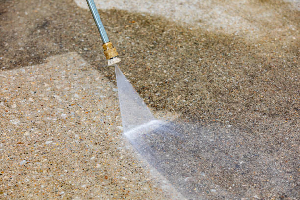 Playground Equipment Cleaning in Oak Hill, FL